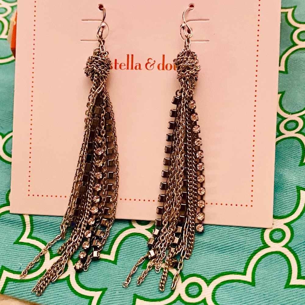 Stella & Dot Adrienne chain earrings
